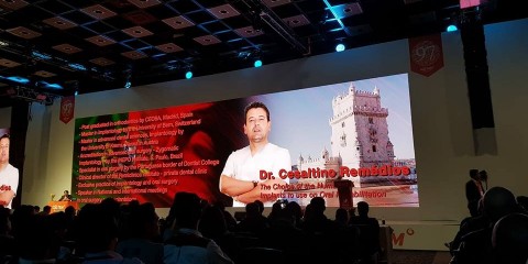 Dr. Cesaltino Rem�dios palestrante em Moscovo